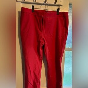 Bright watermelon pink Ann Taylor capri - ride somewhat low in hips.
